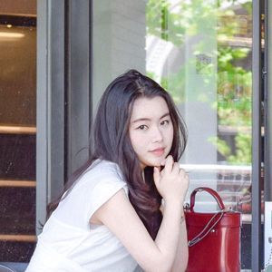 Meet your Posher, Wenyao